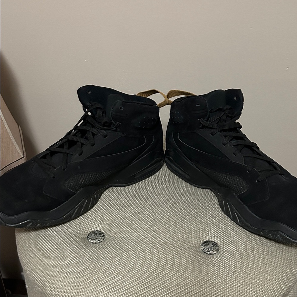 Nike Black and Gold Athletic Shoes - Picture 9 of 10